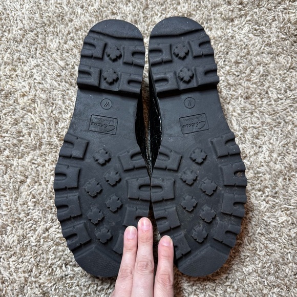 Circus by Sam Edelman Deana Black Croc-Embossed Loafers with Gold Horsebit - Picture 5 of 6